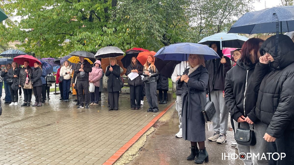 В Коломийському ліцеї №5 відбулося відкриття меморіальної дошки Герою Ігорю Мартинюку 7