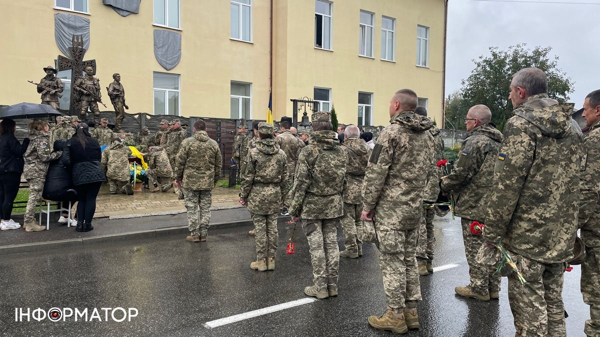 У Коломиї віддали шану загиблому "едельвейсу" Віктору Кашубі 9