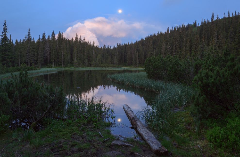Прикордонне озеро Марічейка. Фото: Карпатіум