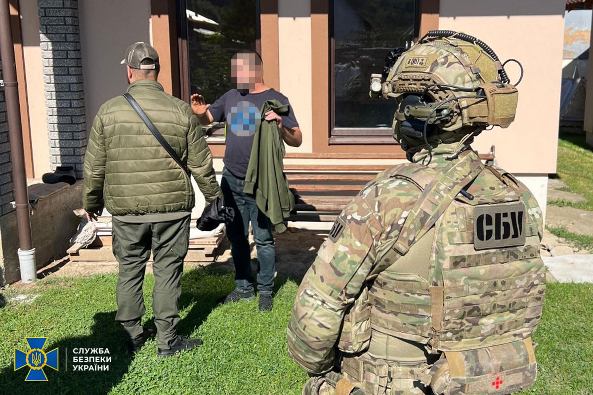 СБУ: За 8 тис євро службовці Нацпарку організовували втечу ухилянтів за кордон 3