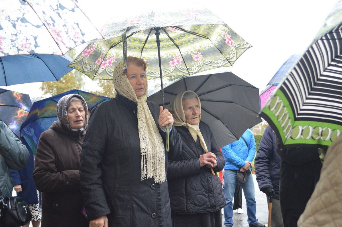 Герою Ярославу Пукасу відкрили меморіальну дошку на школі в Шепарівцях 5