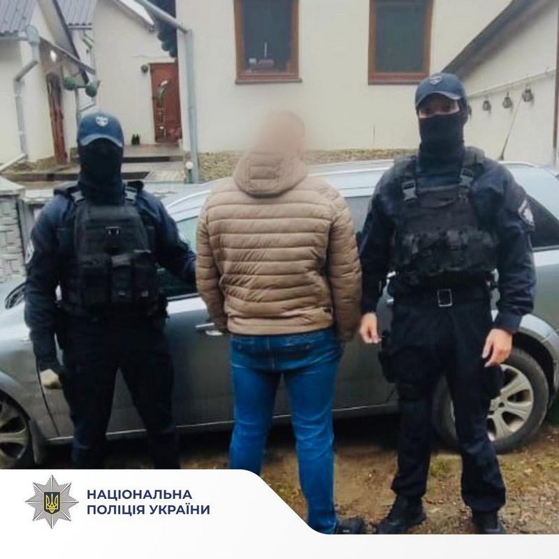 Двох чоловіків зі Снятина затримали за вирощування та продаж канабісу 3