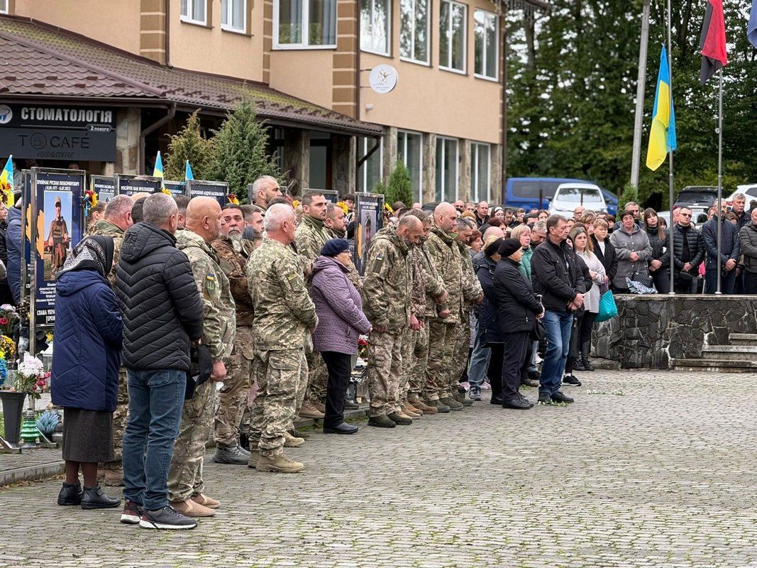 Із загиблим Героєм Любомиром Жуковським прощатимуться сьогодні в Отинії 7