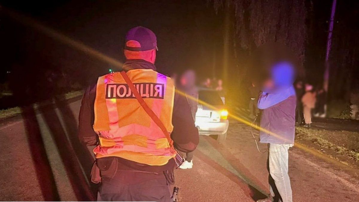 Загинув пішохід: потрійна ДТП сталася на Прикарпатті