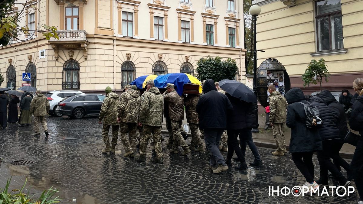 У Коломиї навіки попрощалися із Героєм Володимиром Бойчуком 6