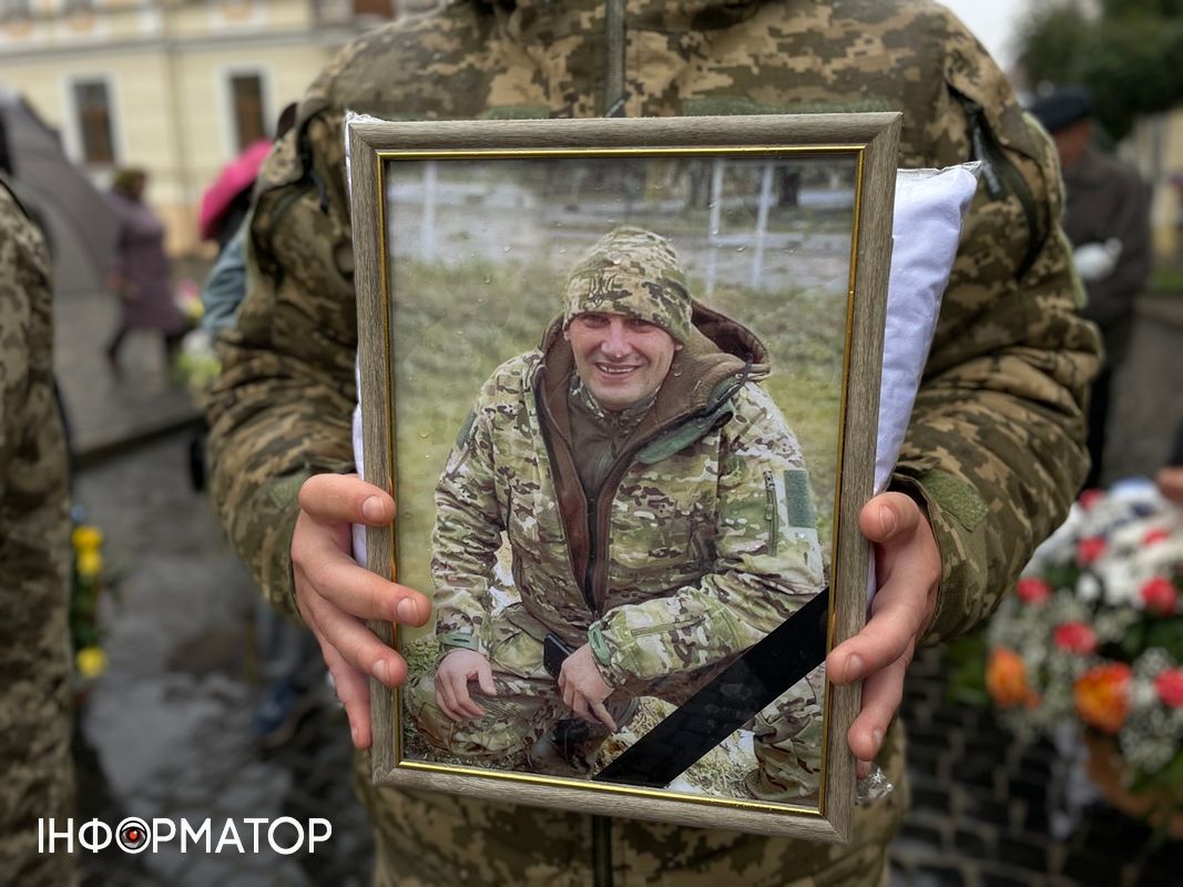 У Коломиї навіки попрощалися із Героєм Володимиром Бойчуком 2