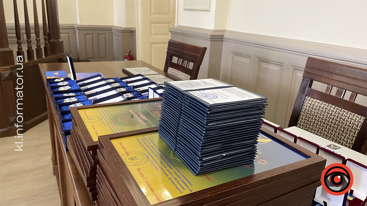 У Коломиї під час засідання сесії нагородили п'ятьох захисників