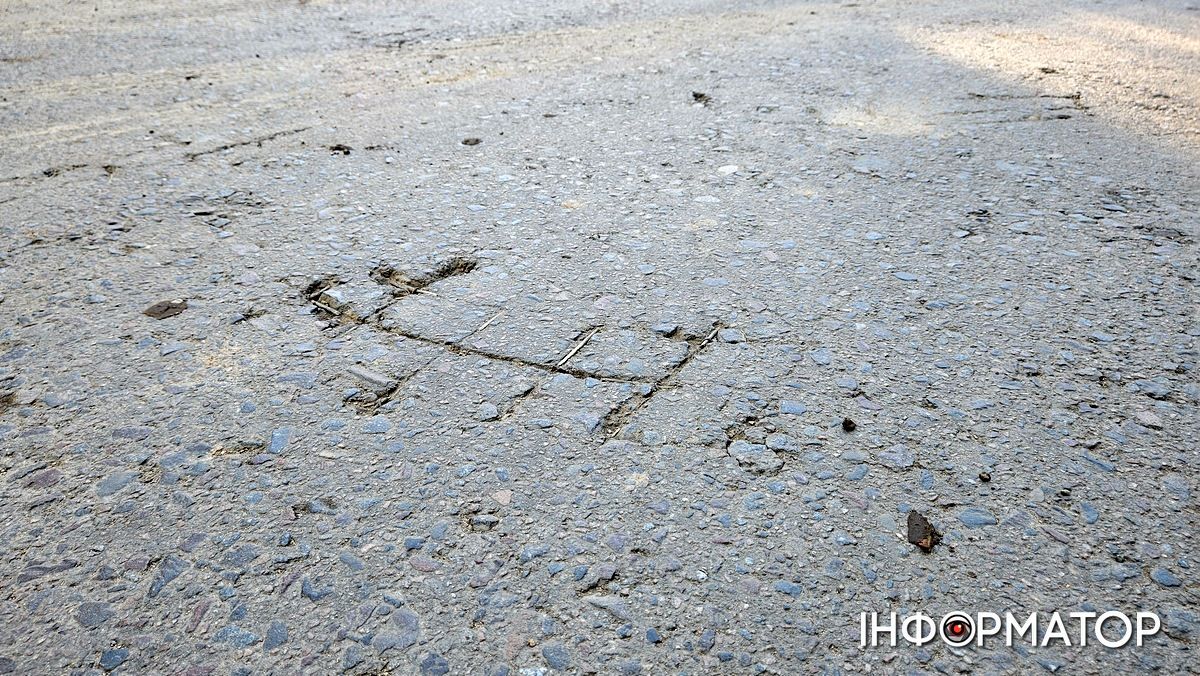 Що до, що після: проблемні люки вул. Валової в Коломиї 4