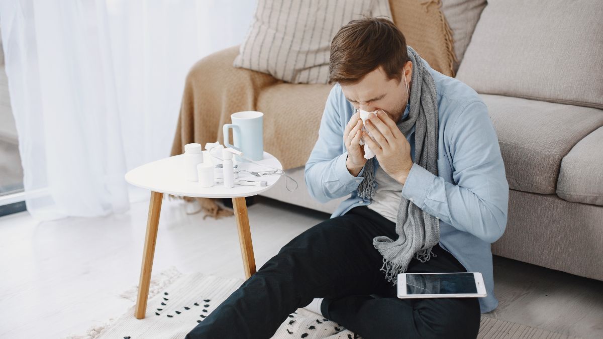 Більше майже на 10%: статистика захворюваності на грип, ГРВІ та COVID-19 на Прикарпатті