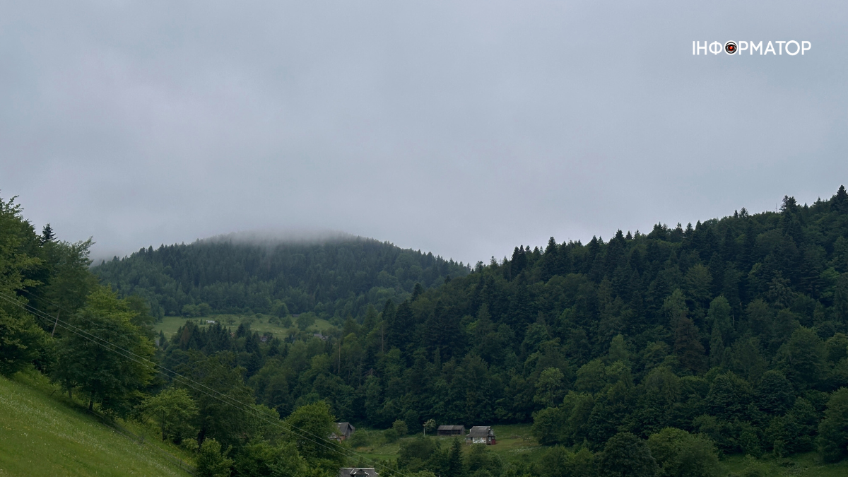 Місце легенд та мольфарів: історія високогірного села Верхній Ясенів