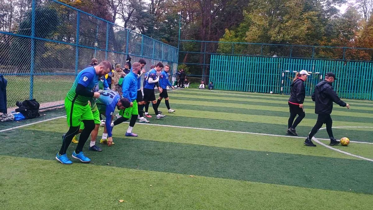 Змагання з мініфутболу серед військовослужбовців та ветеранів війни пройшли на Надвірнянщини 3