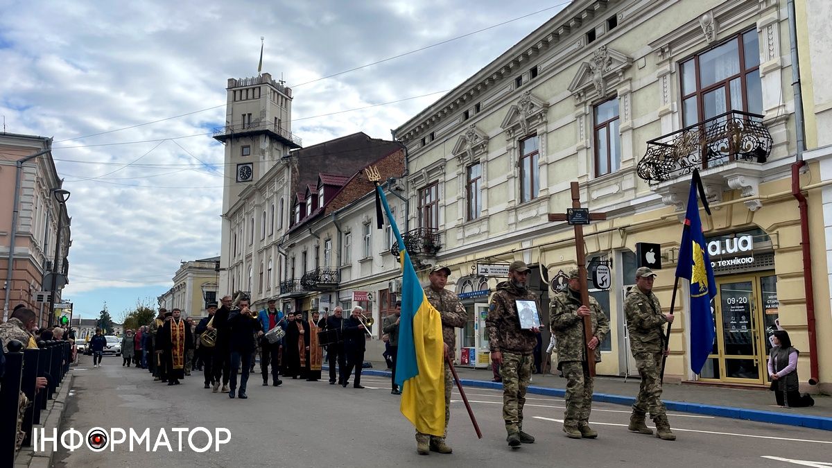 "На щиті" повернувся захисник Петро Глек з Коломийської громади