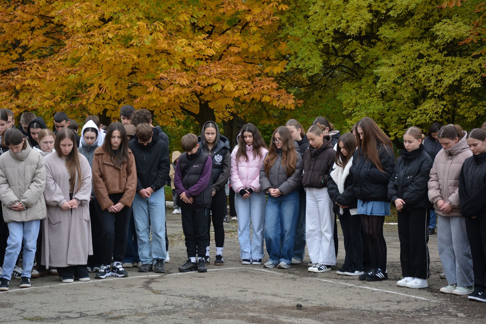 На Надвірнянщині відкрили памʼятну дошку загиблому Герою Юрію Пицюку 9