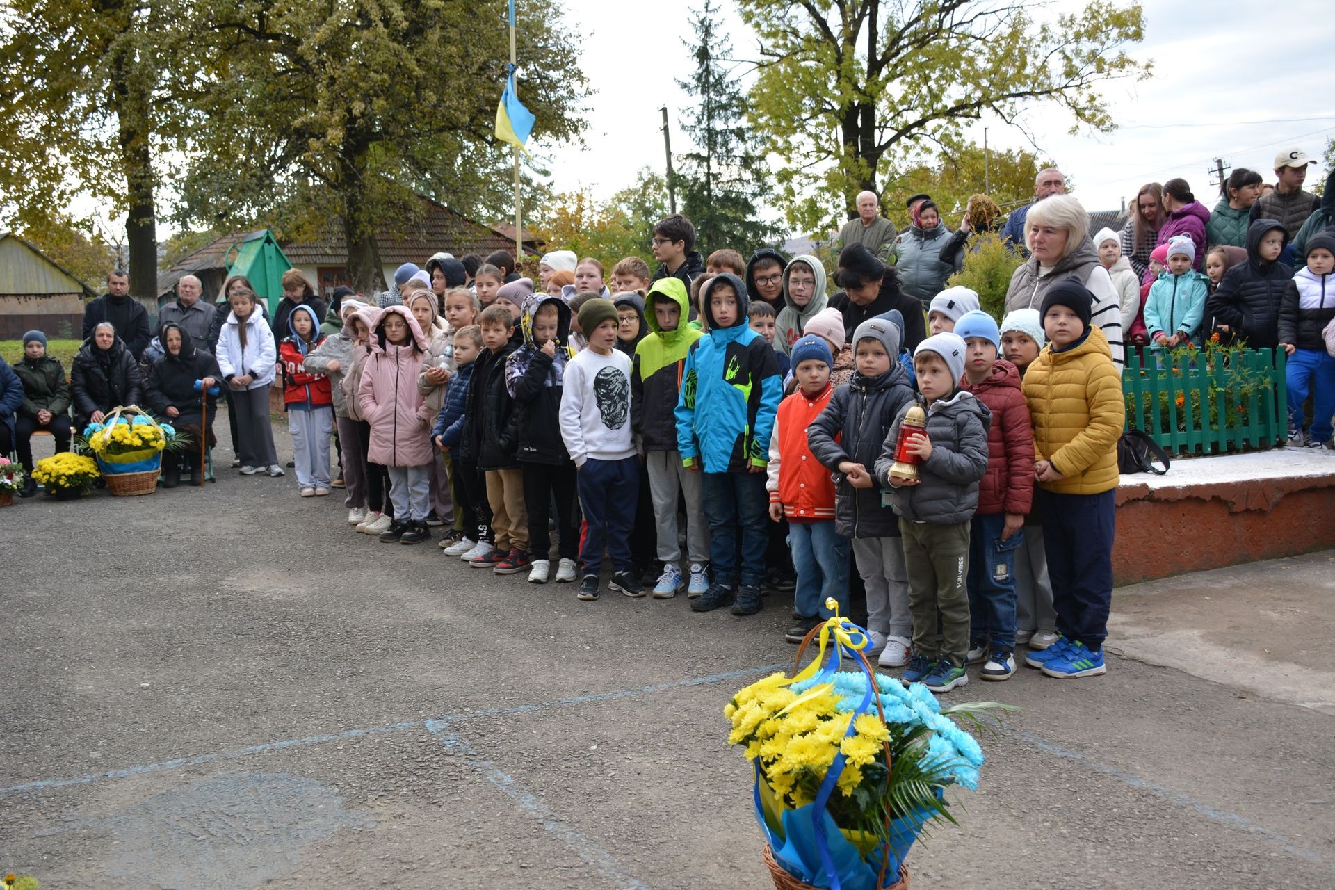 На Надвірнянщині відкрили меморіали трьом загиблим захисникам 11