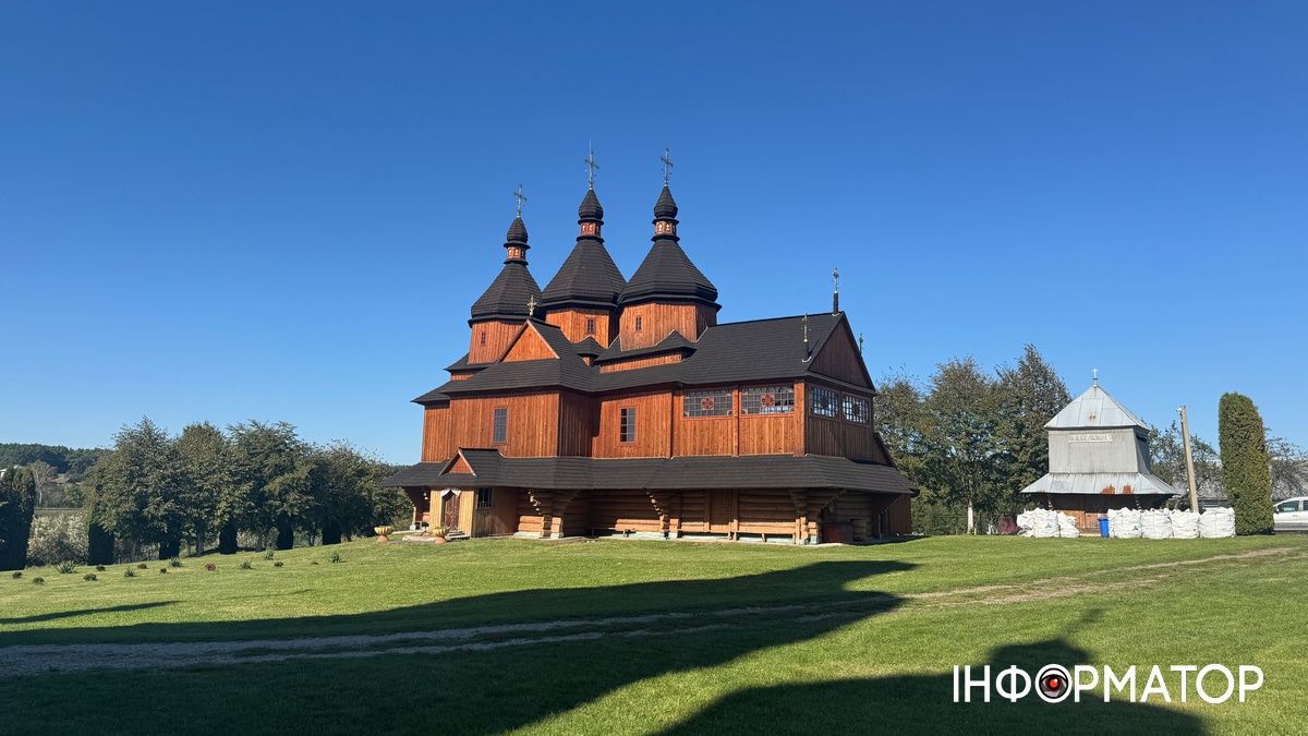 Скарби Коломийщини: Церква Покрови Пресвятої Богородиці в селі П'ядики. ВІДЕО 1