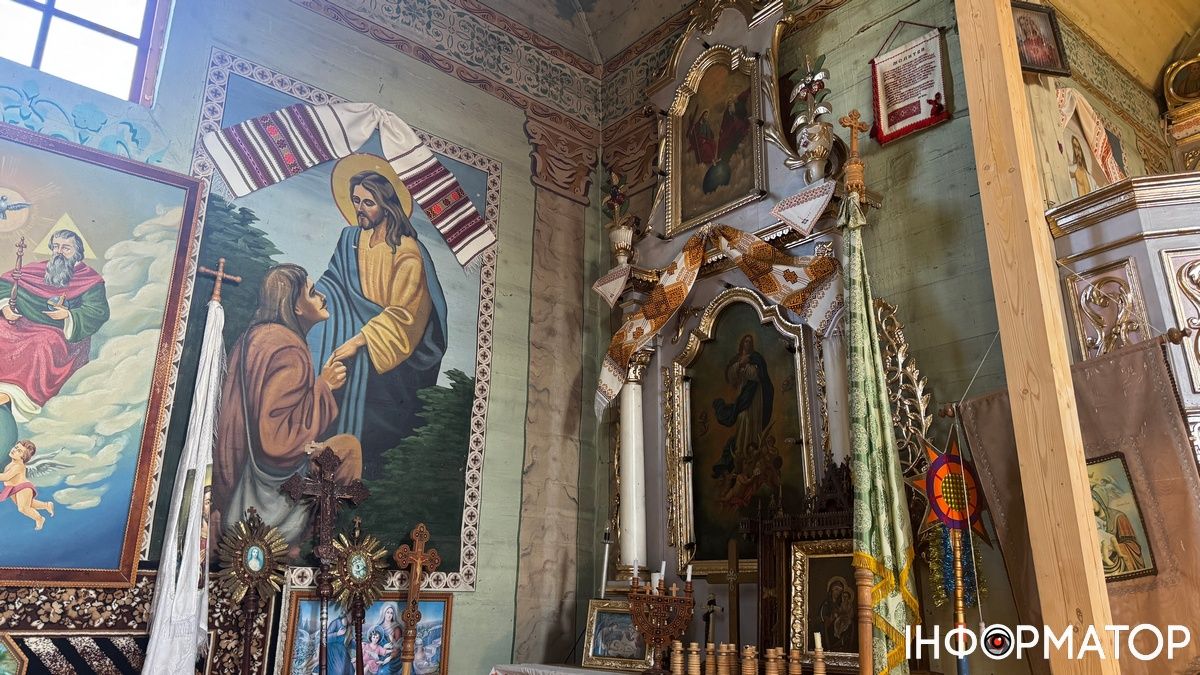 Скарби Коломийщини: Церква Покрови Пресвятої Богородиці в селі П'ядики. ВІДЕО 6