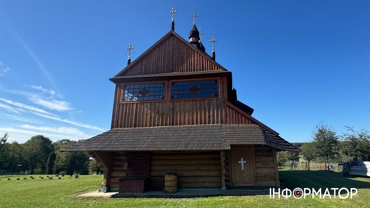 Скарби Коломийщини: Церква Покрови Пресвятої Богородиці в селі П'ядики. ВІДЕО 10