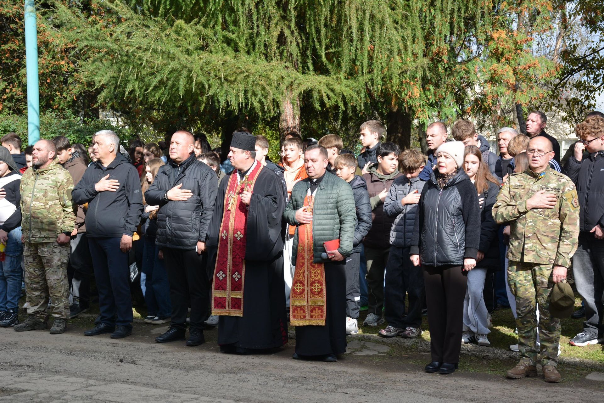 У Надвірній урочисто відкрили меморіали чотирьом полеглим Героям 15