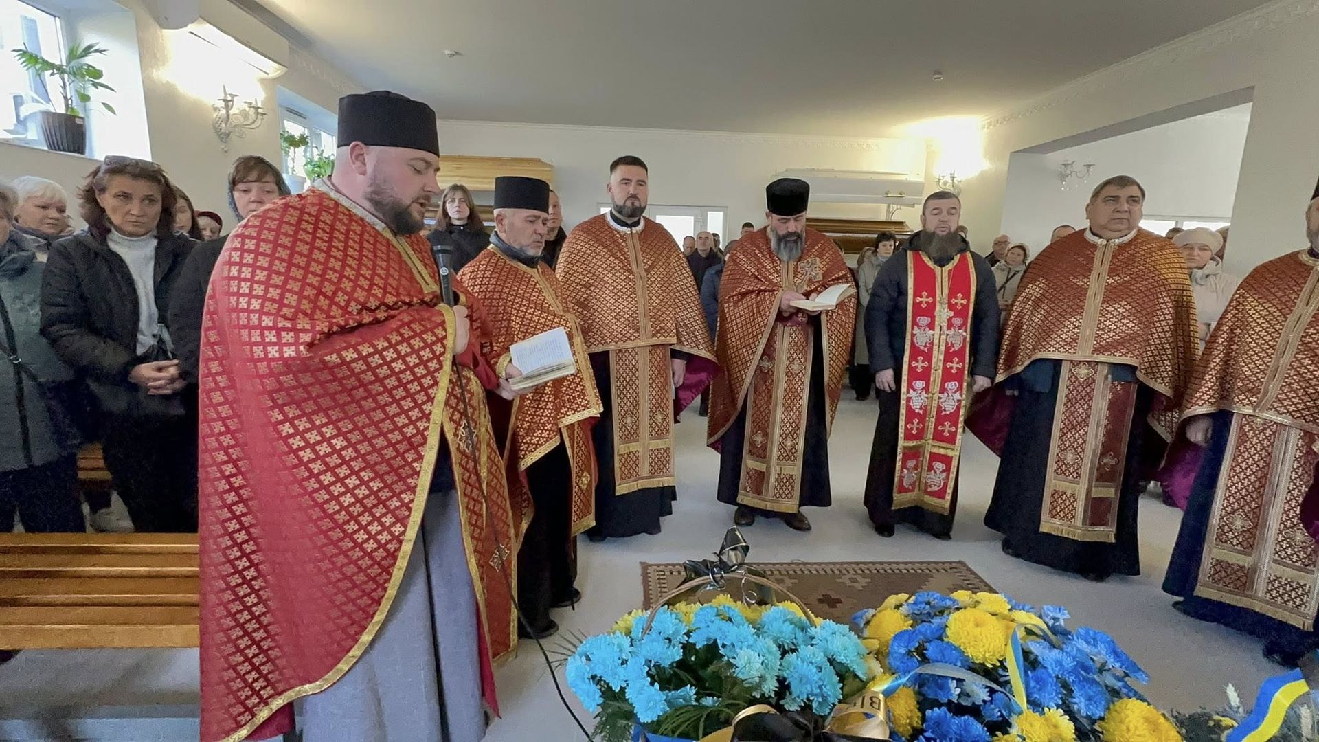 У Надвірній попрощались із загиблим Героєм Євгеном Куриляком 8