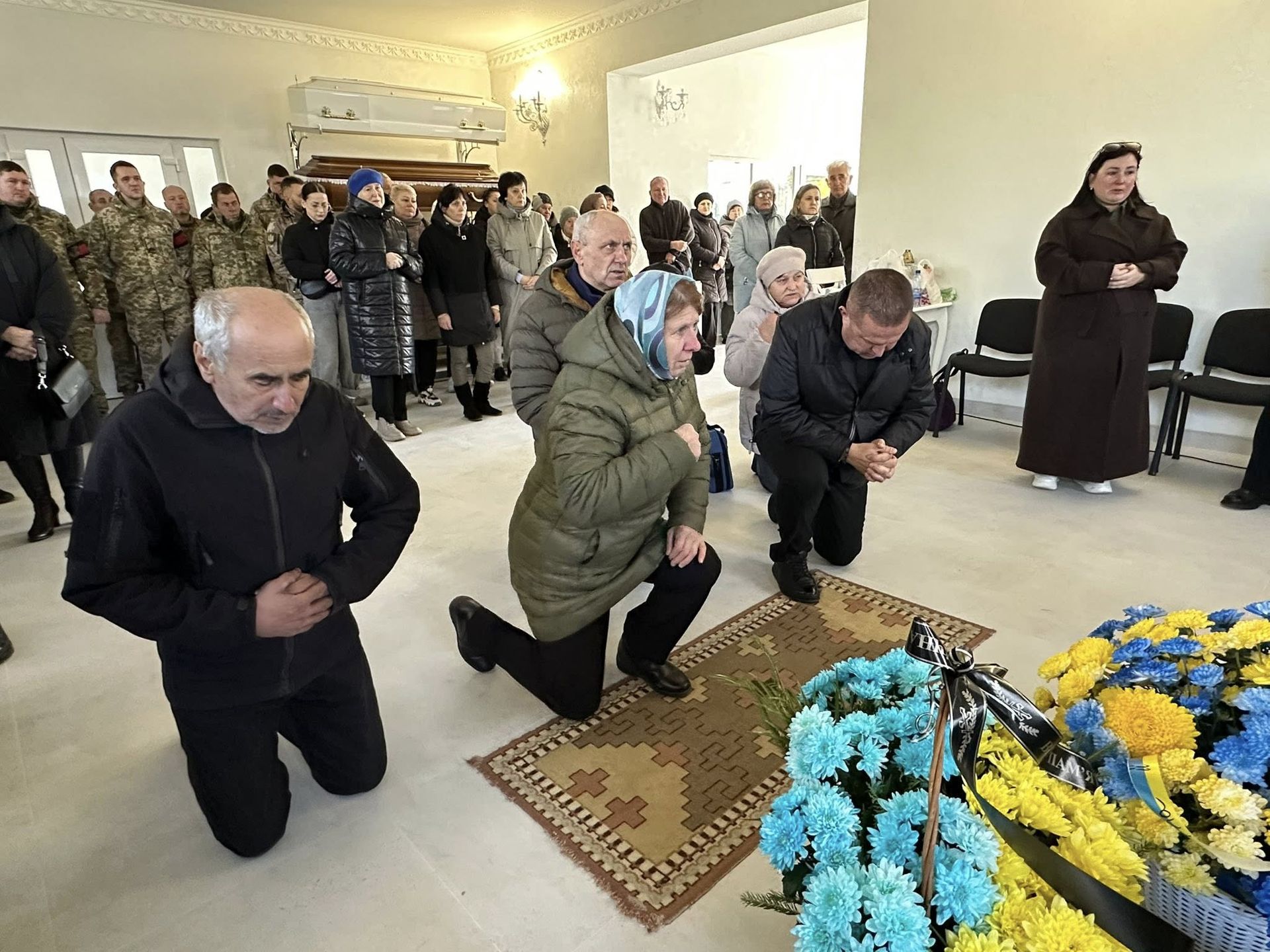 У Надвірній попрощались із загиблим Героєм Євгеном Куриляком 10