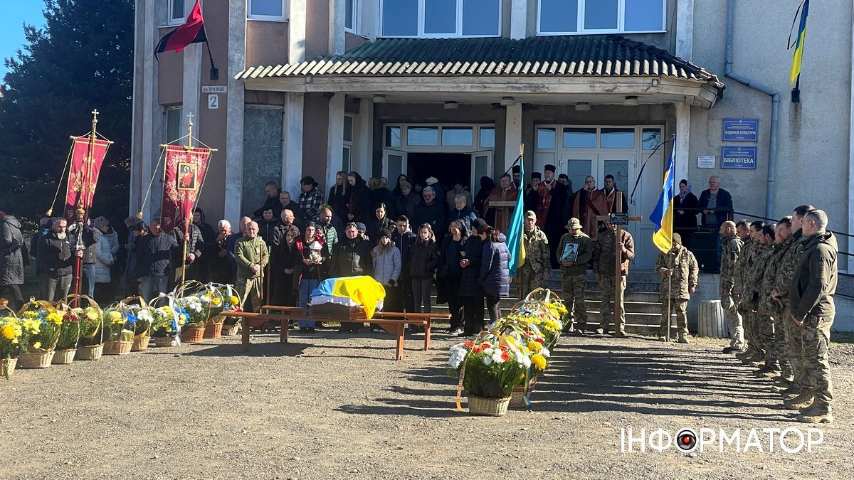 П'ядики прощалися із захисником Юрієм Мокрицьким 5