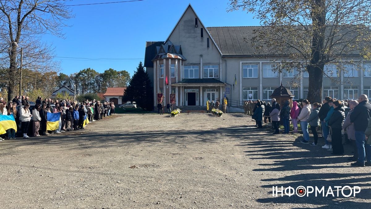 П'ядики прощалися із захисником Юрієм Мокрицьким 2