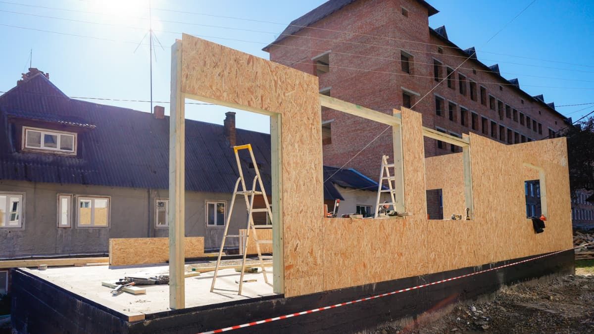 У Верховині будують модульне реабілітаційне відділення для військових і цивільних