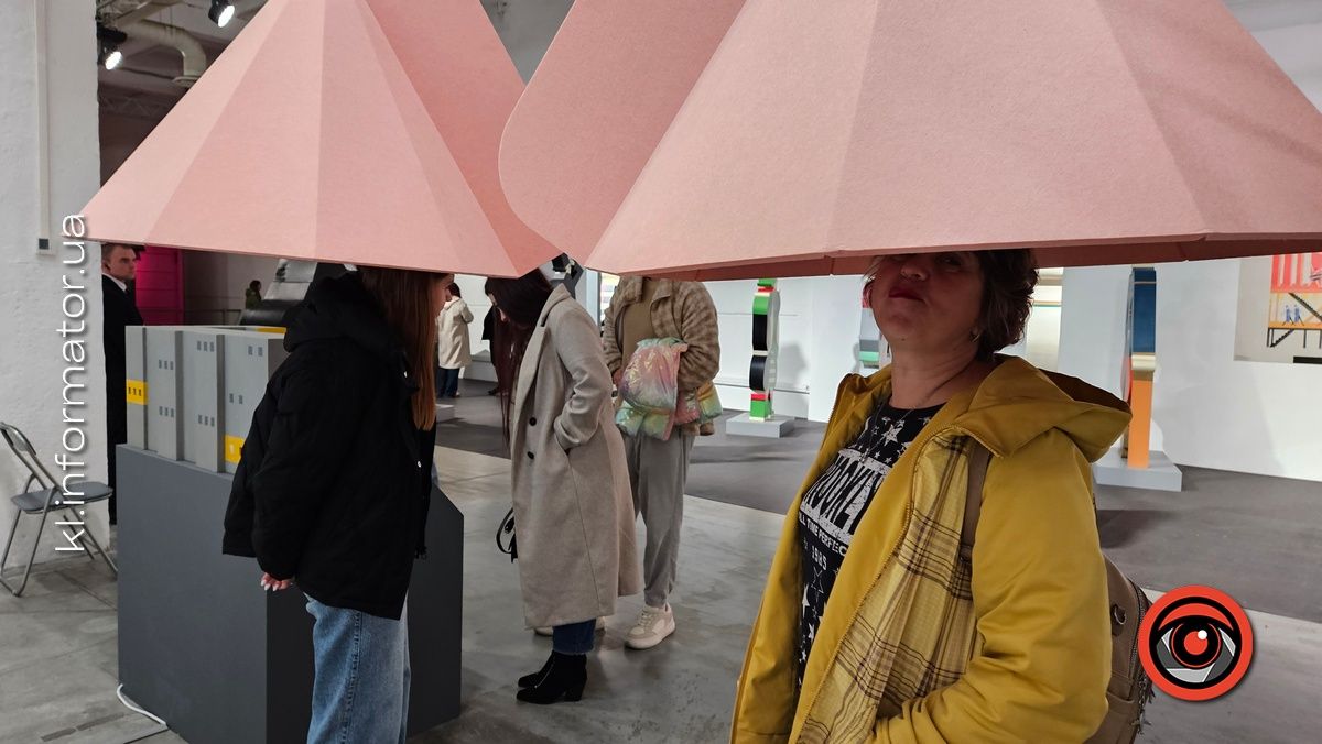 Ukrainian WOW, бо ти - WOW: репортаж з виставки, якою дивує Україна 9