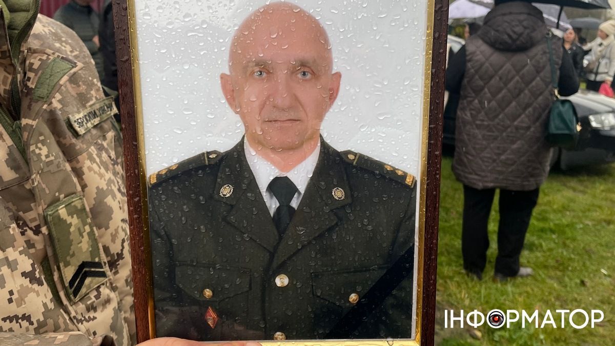 На Коломийщині провели в останню путь ветерана Олександра Жилака 1