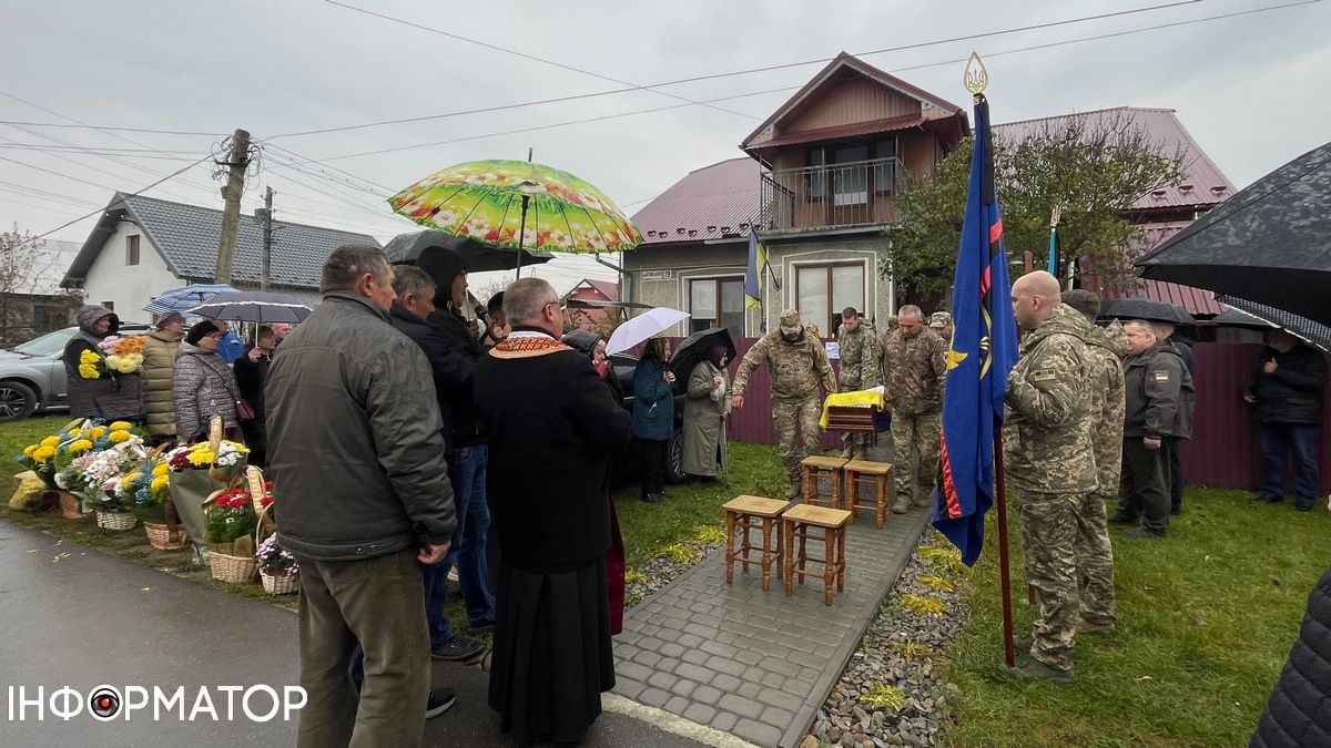 На Коломийщині провели в останню путь ветерана Олександра Жилака 2
