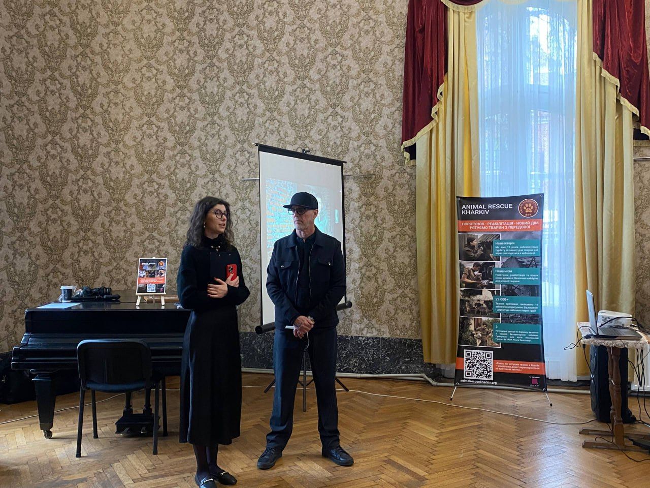 У Коломиї відкрили благодійну фотовиставку “Мистецтво порятунку” 2