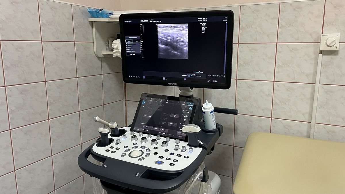Найновіший апарат УЗД отримала Медична практика на бульварі у Коломиї 2