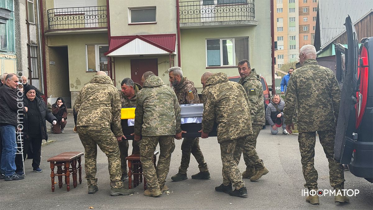 На вічний спочинок до Коломиї повернувся Володимир Гринкевич 3