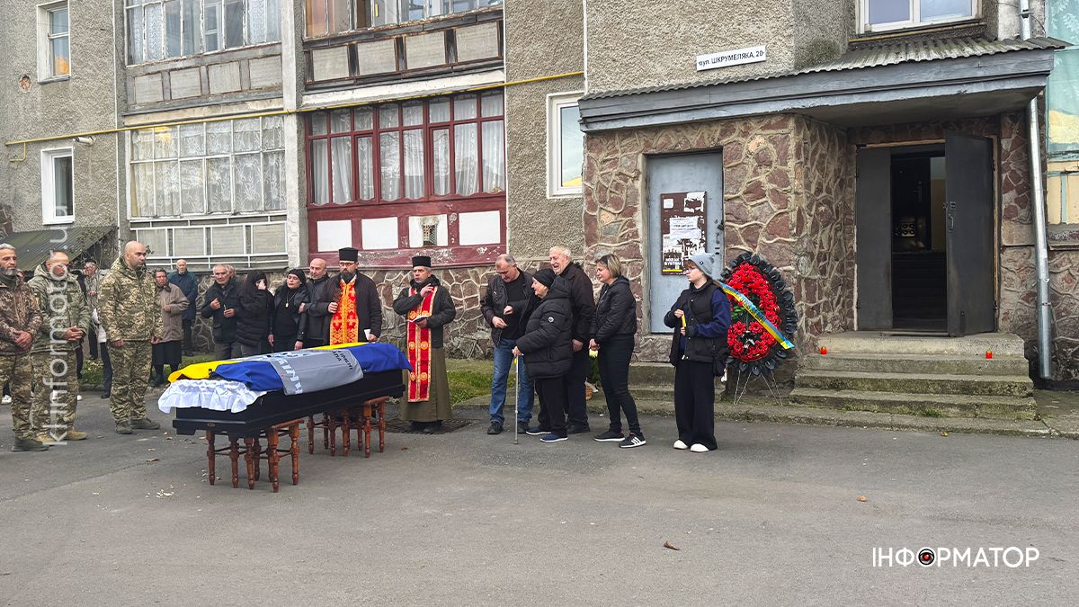 На вічний спочинок до Коломиї повернувся Володимир Гринкевич 4