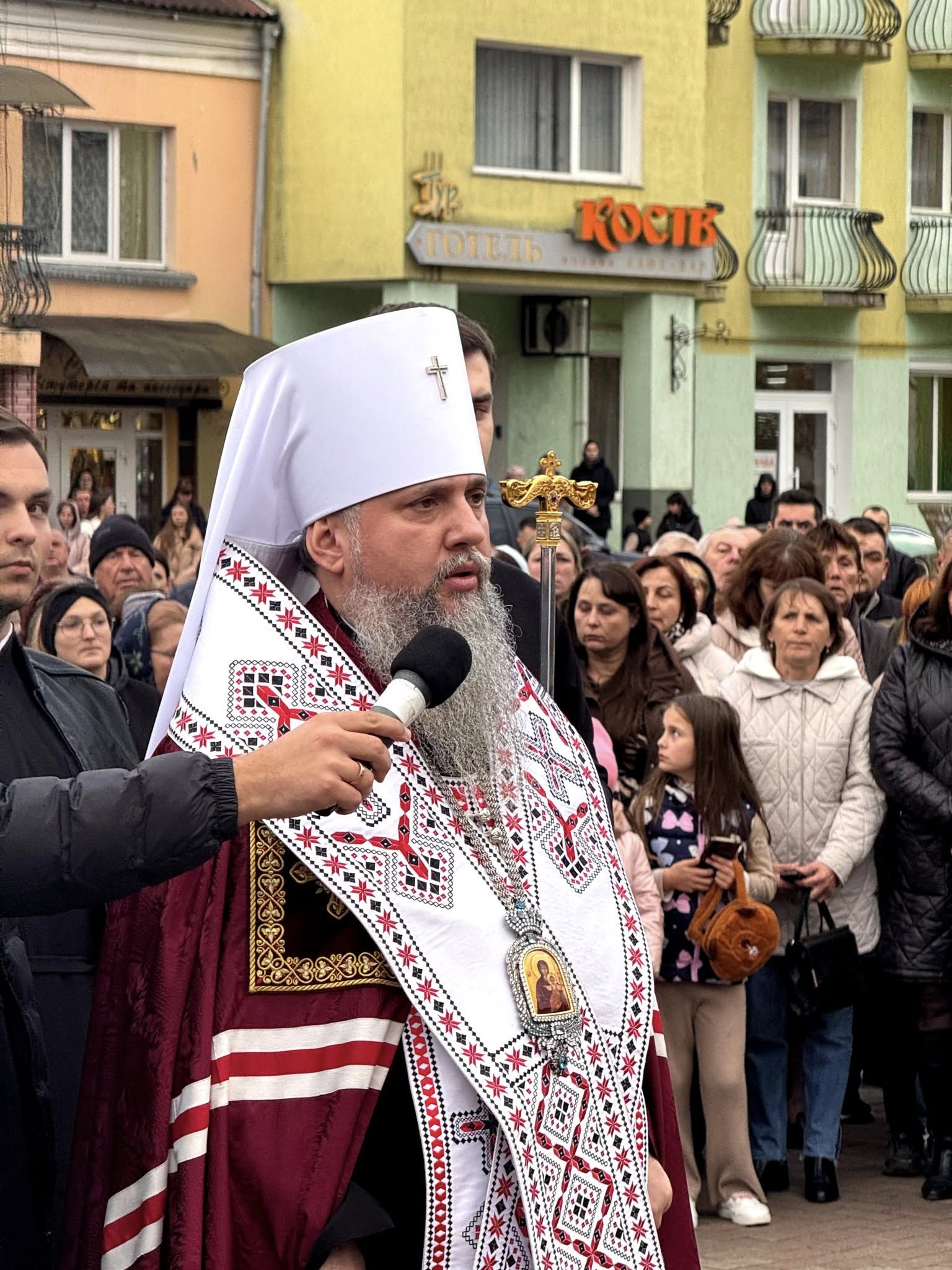 У Косові провели панахиду за полеглими Героями за участі Митрополита Епіфанія 1