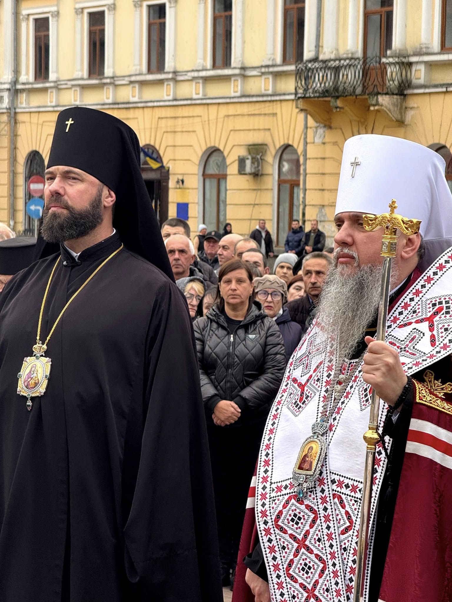 У Косові провели панахиду за полеглими Героями за участі Митрополита Епіфанія 2