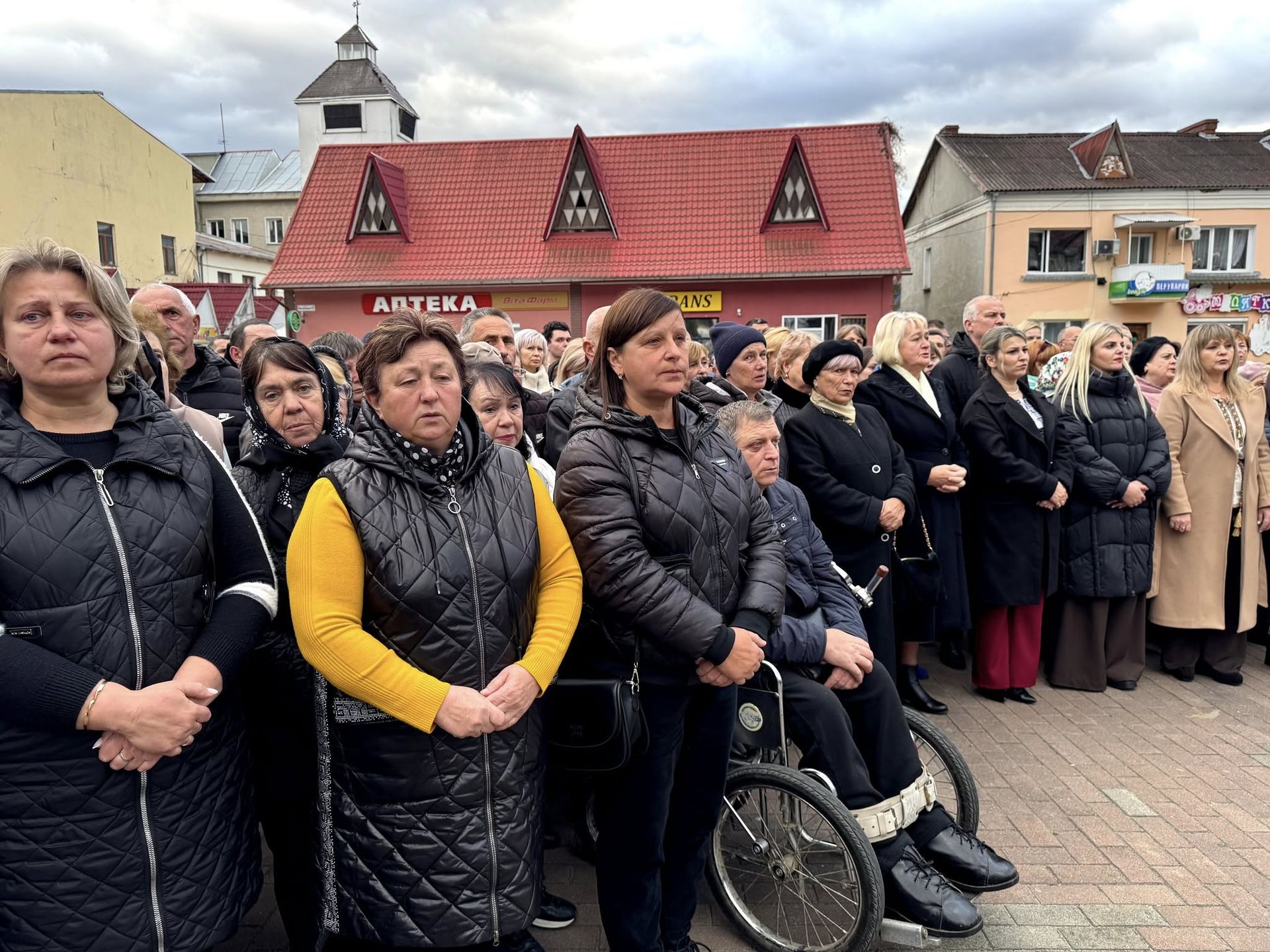 У Косові провели панахиду за полеглими Героями за участі Митрополита Епіфанія 5