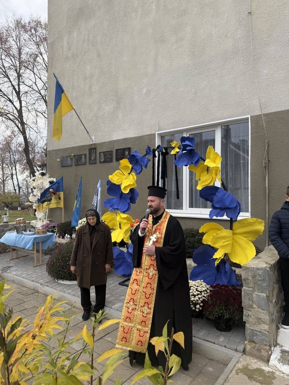 На Коломийщині відкрили меморіальні дошки двом військовослужбовцям 2
