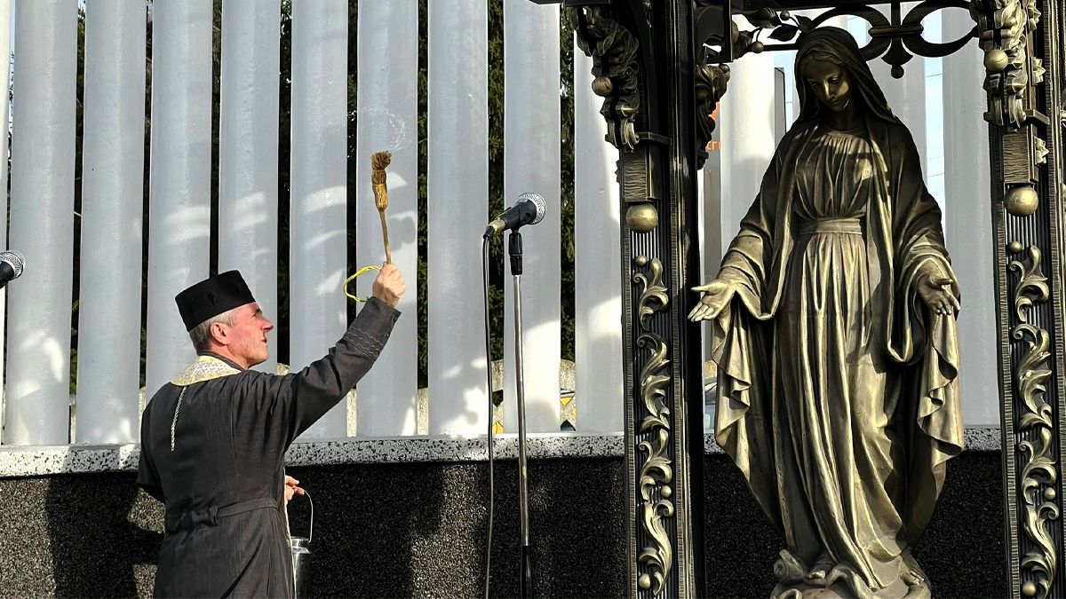 У Городенці під час освячення Ротонди Матері Божої посмертно нагородили 13 загиблих Героїв 5