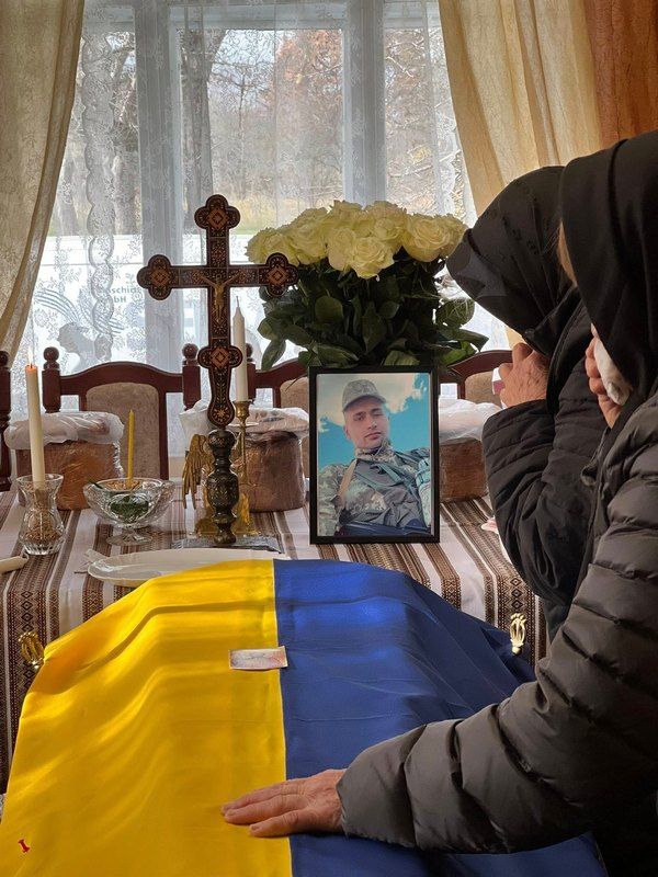 "На щиті" повернувся захисник Михайло Кавацюк з Нижньовербізької громади 9