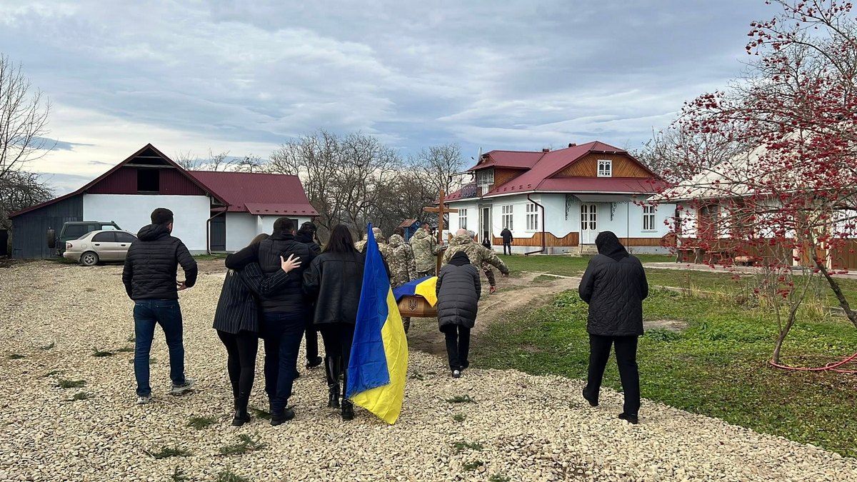 "На щиті" повернувся захисник Михайло Кавацюк з Нижньовербізької громади 7