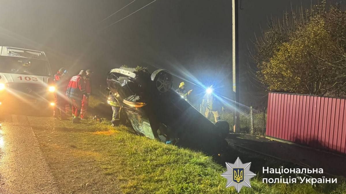 У Ценяві вдосвіта у ДТП загинула водійка