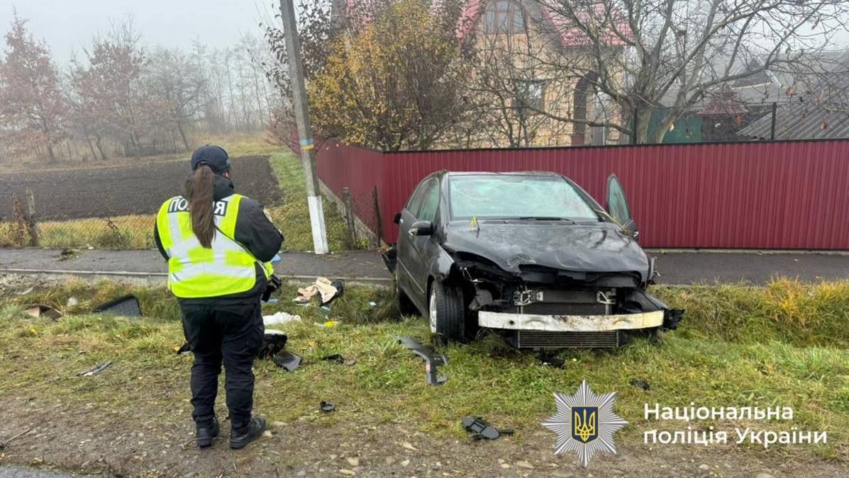 У Ценяві вдосвіта у ДТП загинула коломиянка 1
