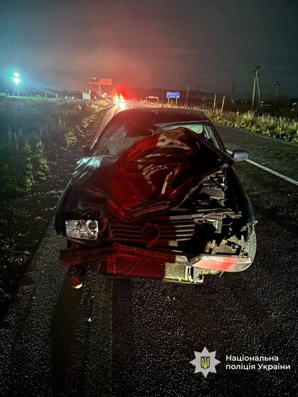 25-річний водій на смерть збив двох чоловіків на Надвірнянщині 1