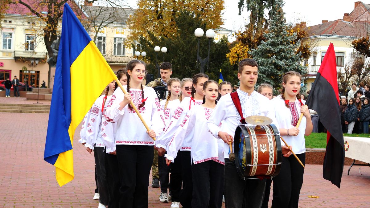Конкурс патріотичної та стройової пісні пройшов у Коломиї. Хто переміг? 14