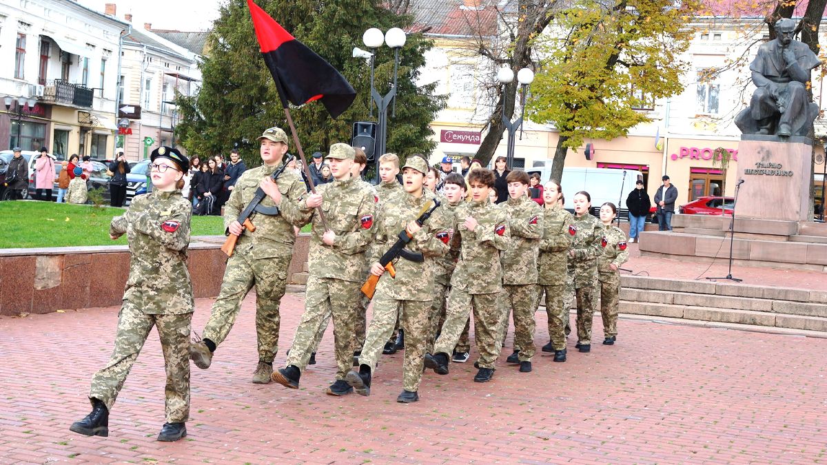 Конкурс патріотичної та стройової пісні пройшов у Коломиї. Хто переміг? 9