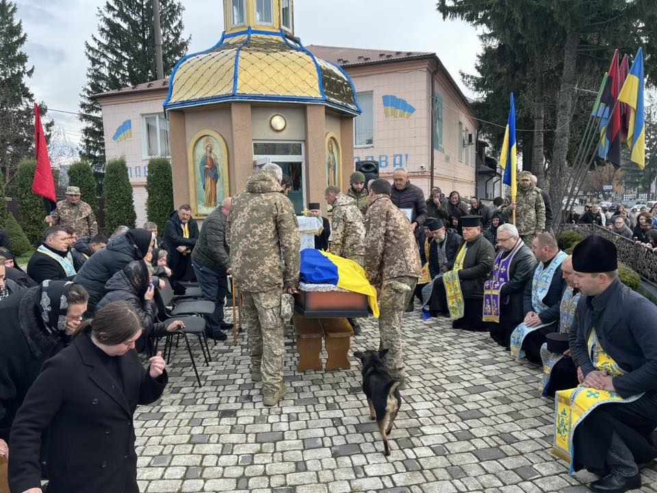 Городенківська громада зустріла полеглого захисника Романа Самарагу 2