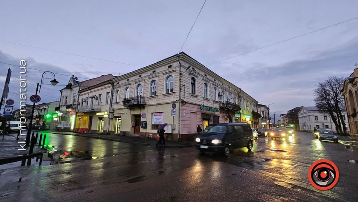 Будівля на коломийській ринковій площі | Маловідома історія будинку на вул. Мазепи, 1 6