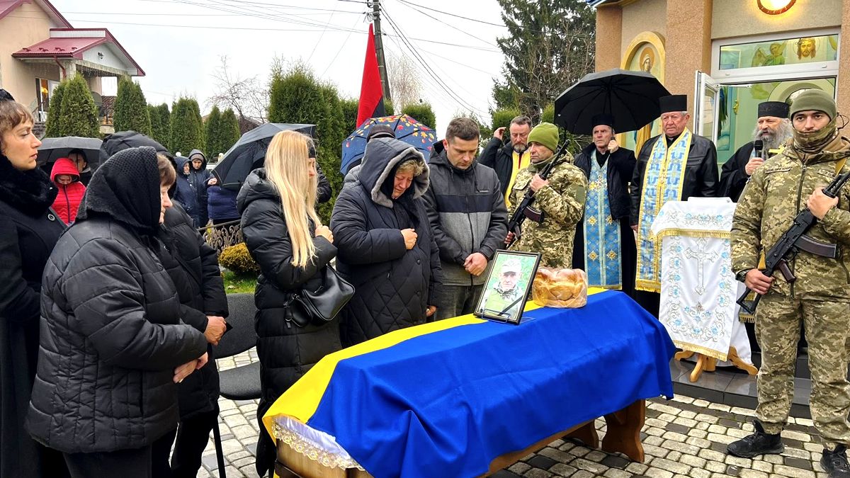 На вічний спочинок до Городенки повернувся Сергій Висоцький