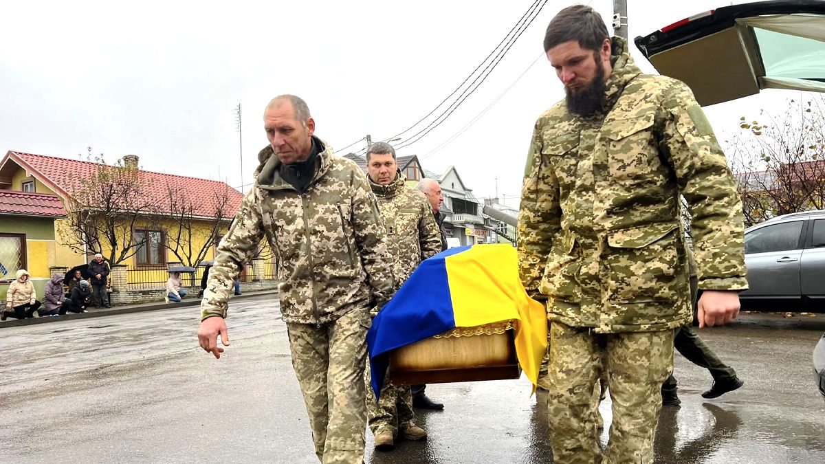 На вічний спочинок до Городенки повернувся Сергій Висоцький 2